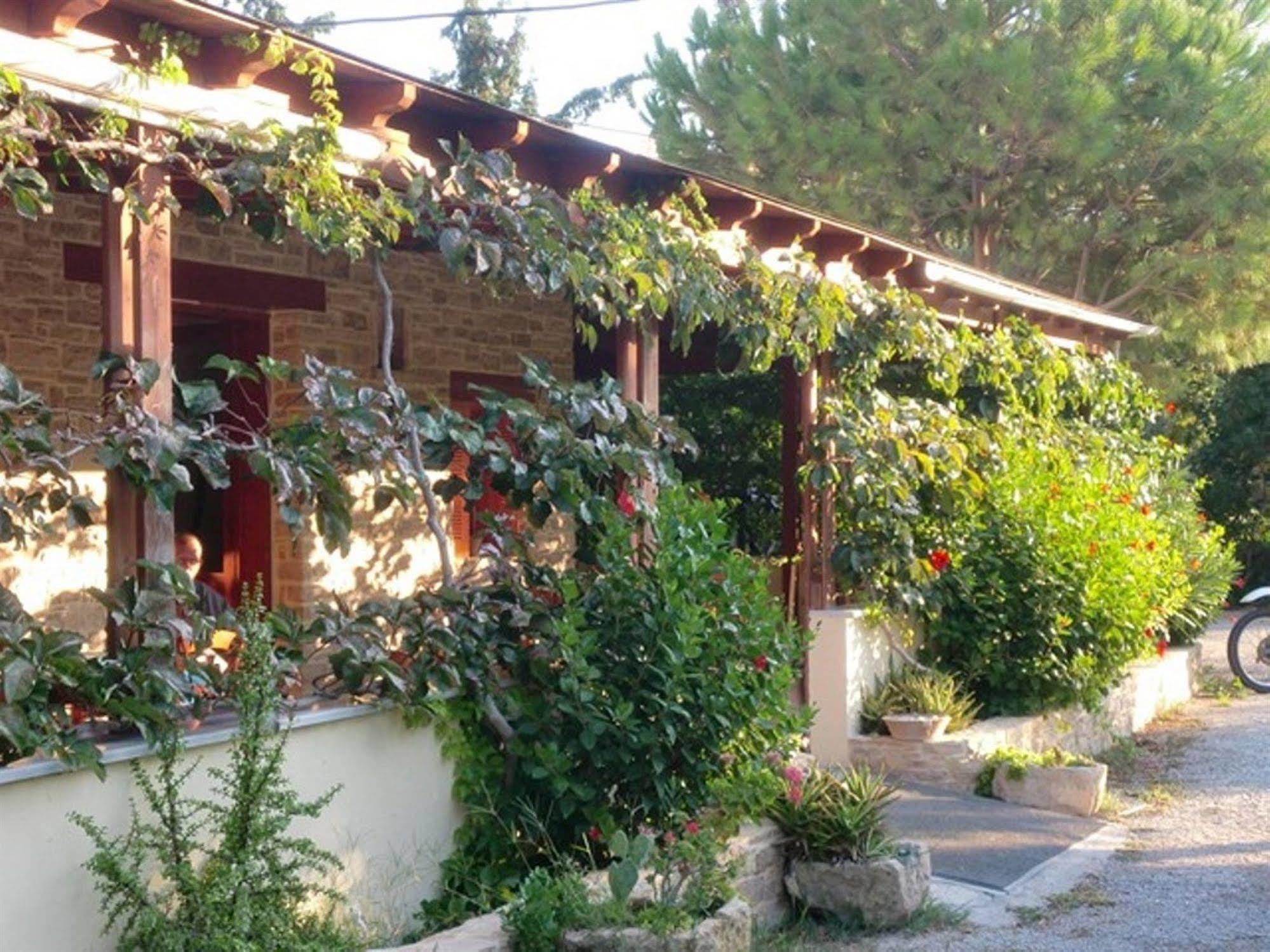Hotel Neos Matala Dış mekan fotoğraf