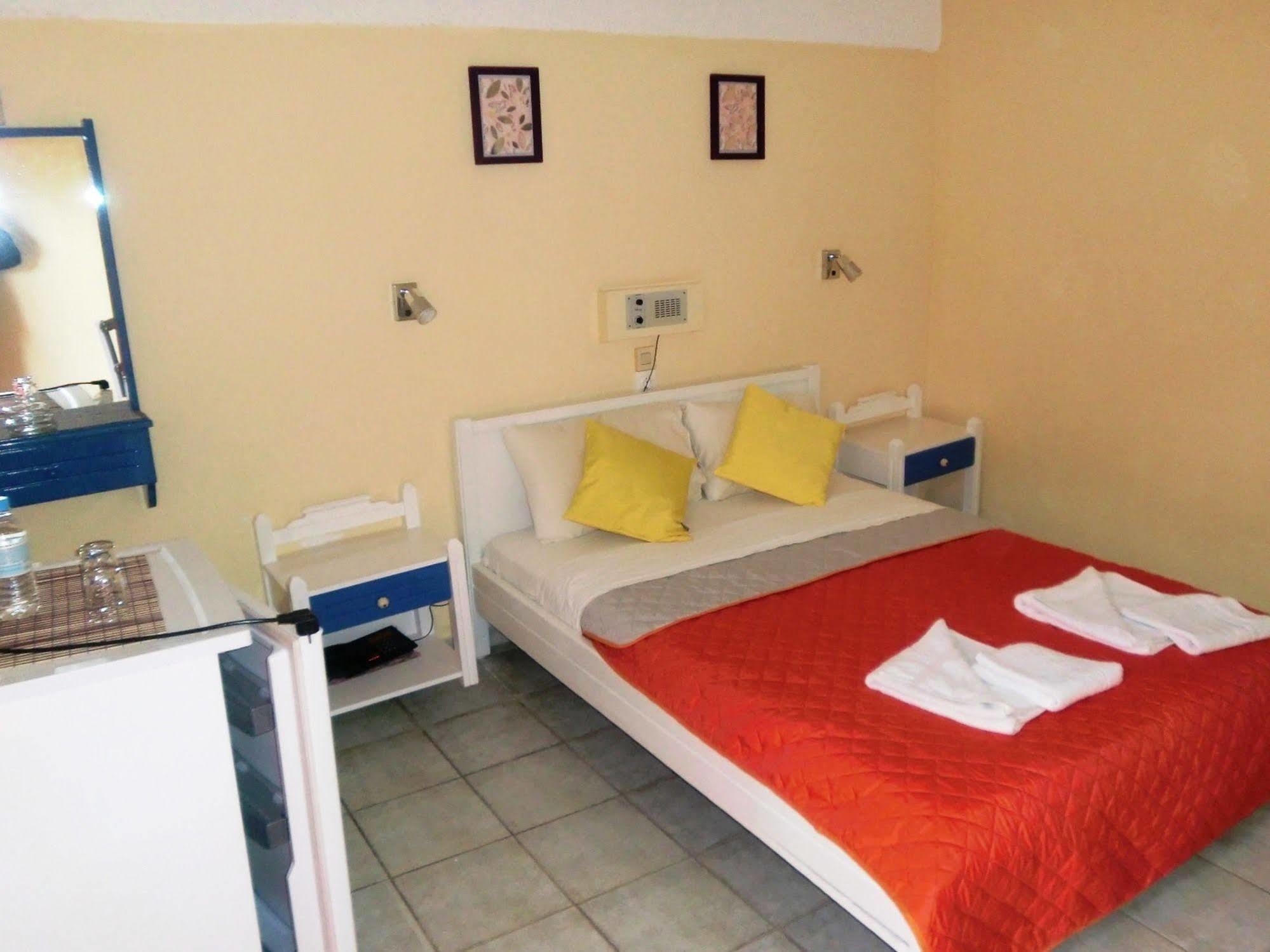 Hotel Neos Matala Dış mekan fotoğraf